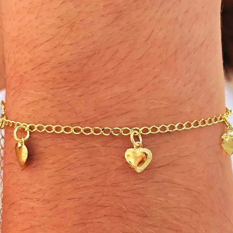 PULSEIRA CORAÇÕES PENDURADOS