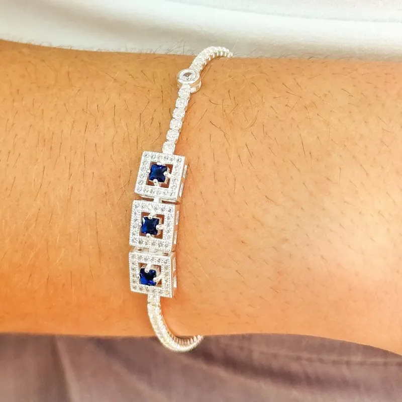 PULSEIRA PRATA RIVIERA CRAVEJADA PEDRA AZUL SAFIRA