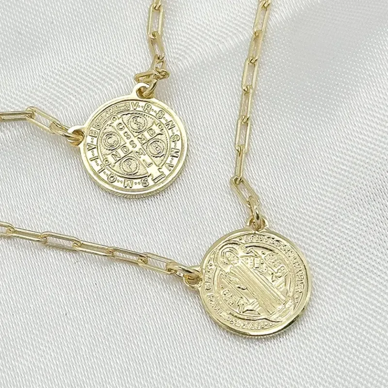 ESCAPULÁRIO MEDALHA SÃO BENTO