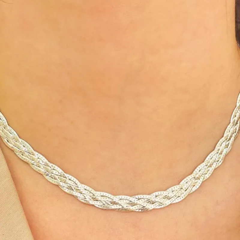 CHOKER PRATA TRANÇA 5 FIOS