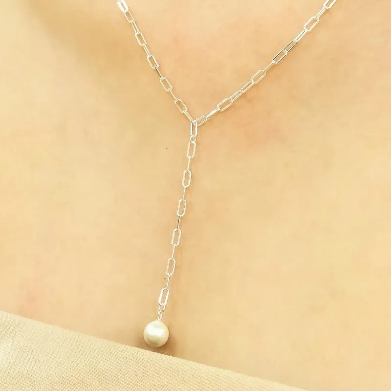 COLAR PRATA GRAVATA CARTIER COM PEROLA