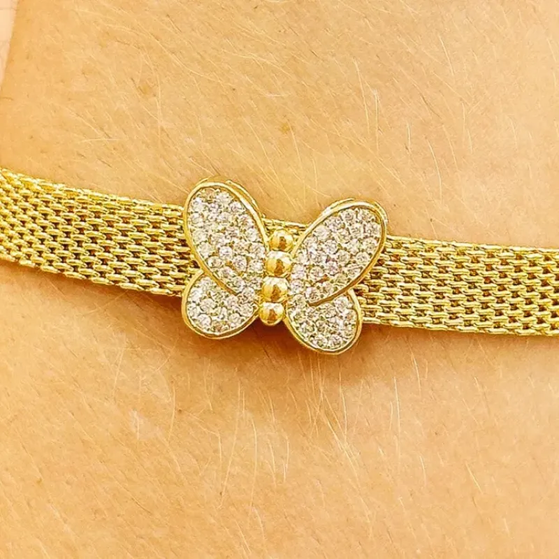 PINGENTE BORBOLETA CRAVEJADA PARA ESTEIRA