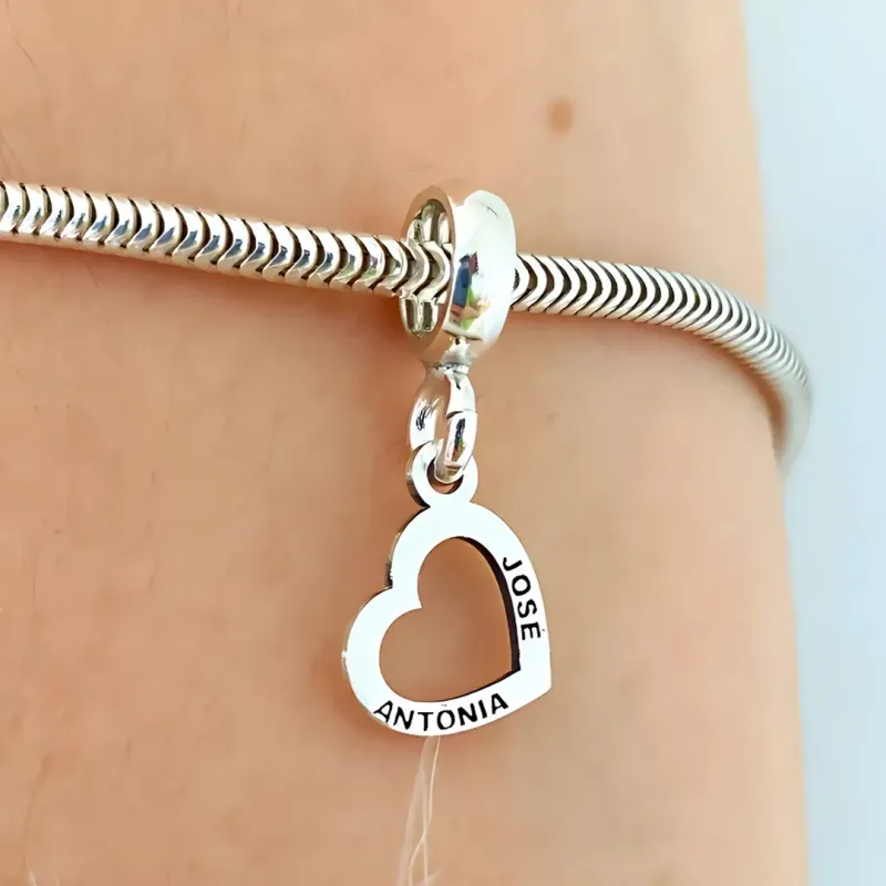BERLOQUE PRATA CORAÇÃO VAZADO PERSONALIZADO