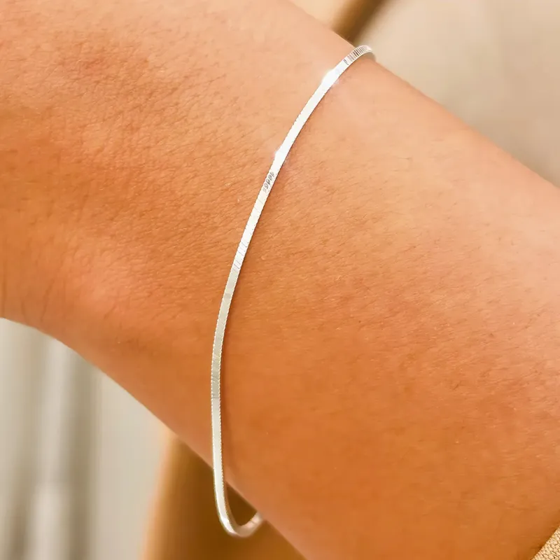 PULSEIRA PRATA FIO QUADRADO