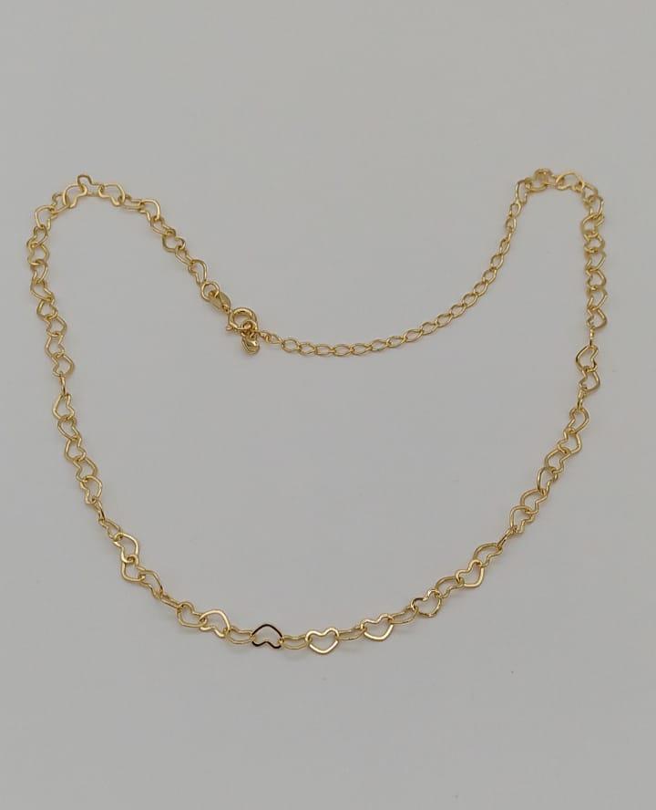 CHOKER CORAÇÃO VAZADO MÉDIO