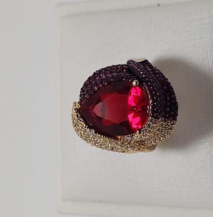 ANEL CRAVEJADO GOTA ZIRCONIA RUBI
