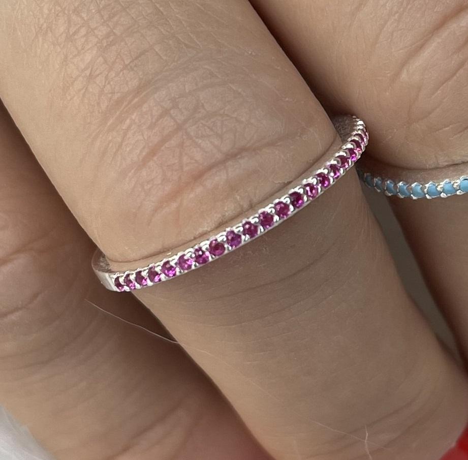 ANEL PRATA MEIA ALIANÇA CRAVEJADA ROSA