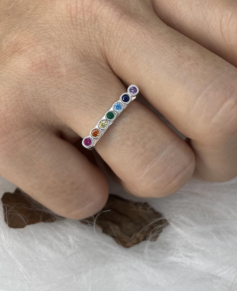ANEL PRATA ZIRCONIAS COLORIDAS RETAS