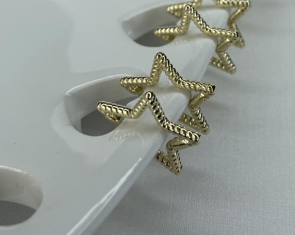 BRINCO ESTRELA DIAMANTADA