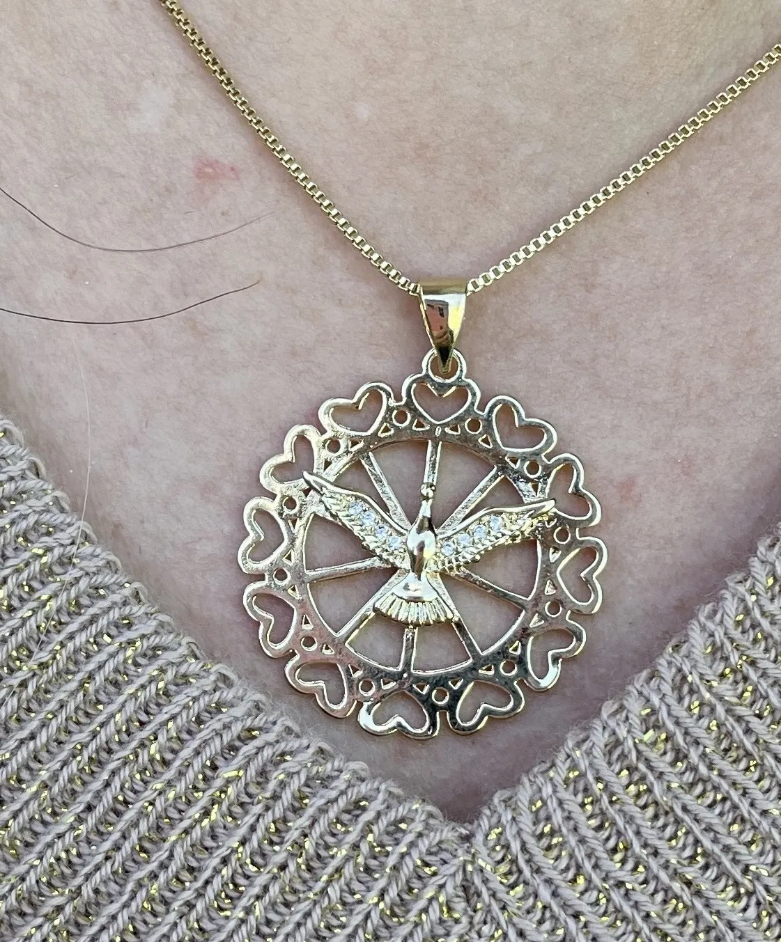 GARGANTILHA MANDALA ESPIRITO SANTO CRAVEJADO