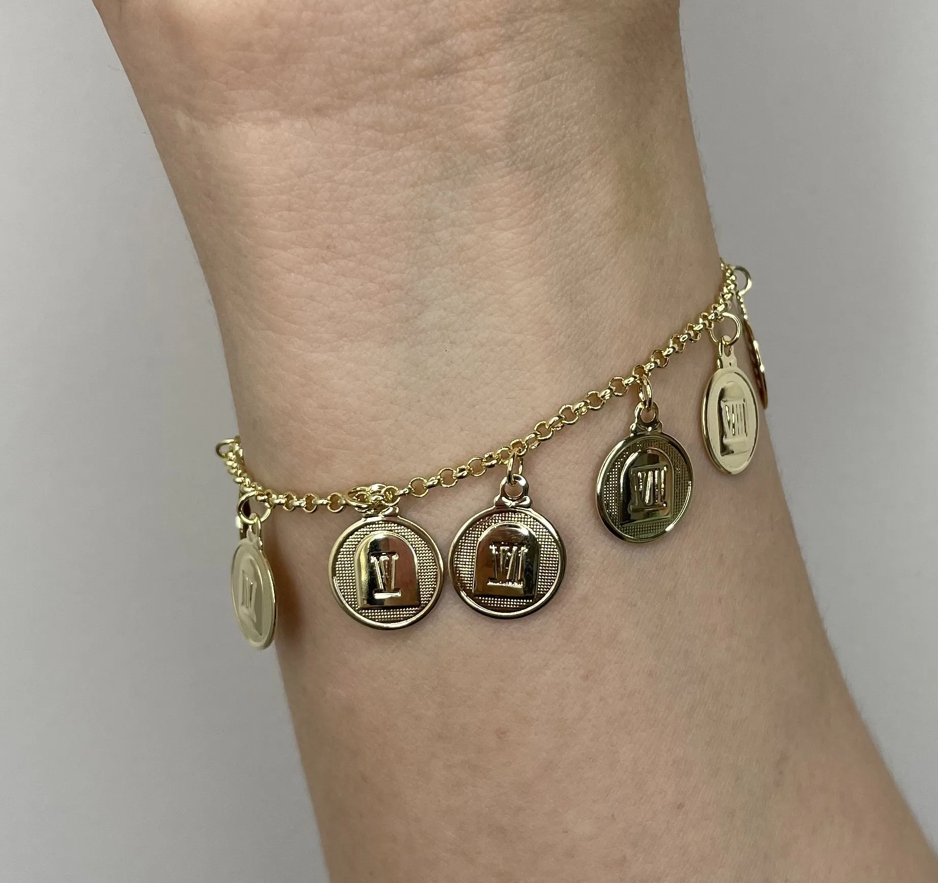 PULSEIRA 10 MANDAMENTOS