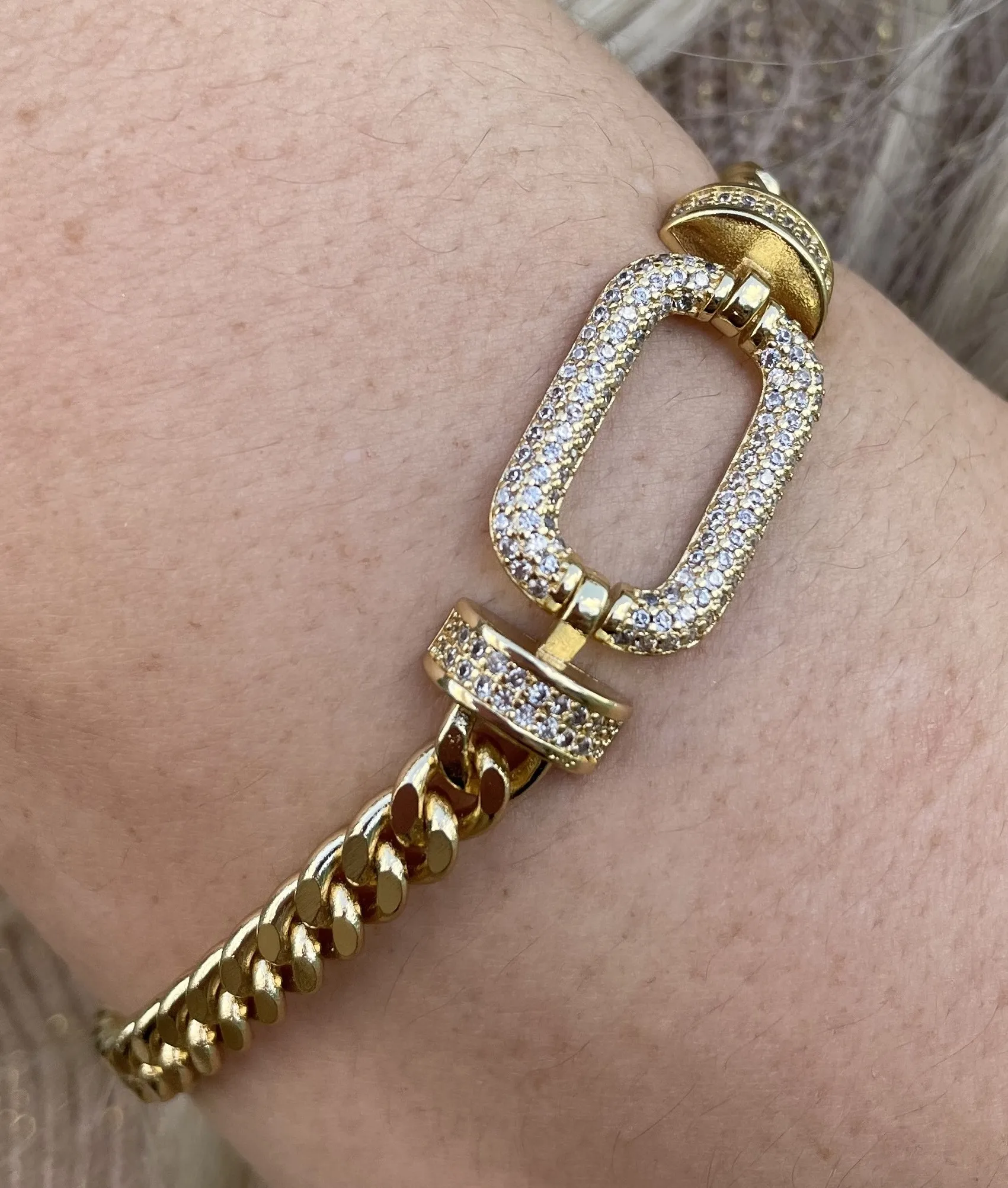 PULSEIRA GRUMET ELO RETANGULAR CRAVEJADO