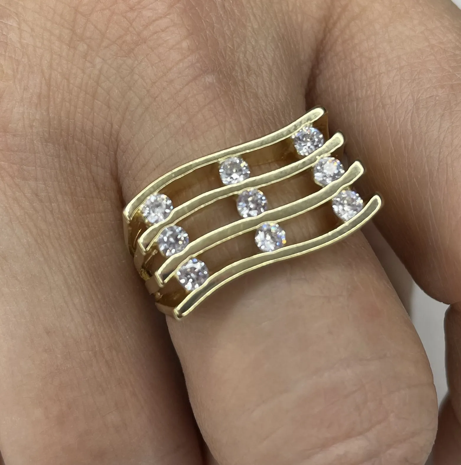 ANEL ONDA 9 ZIRCONIAS