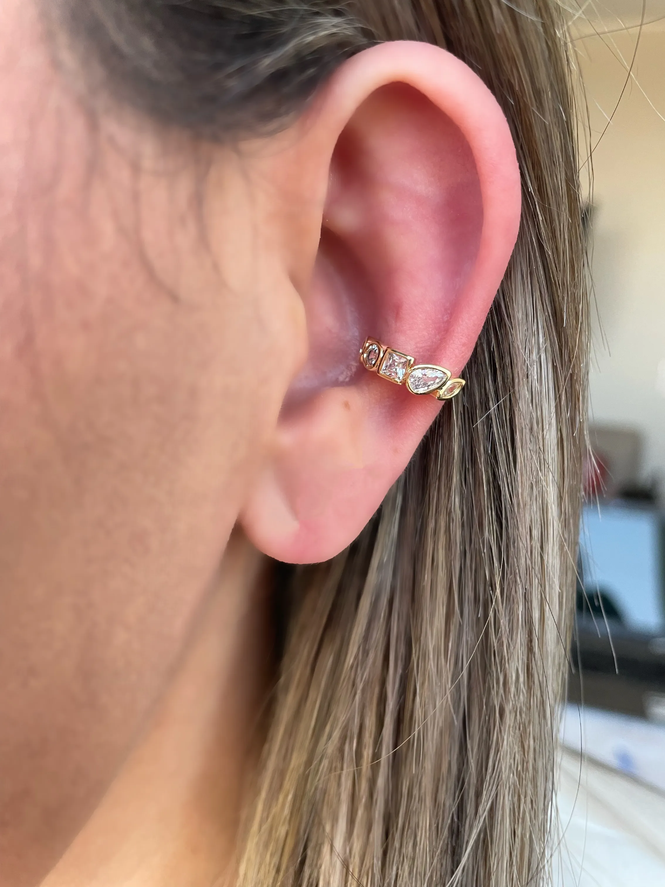 PIERCING FAKE PEDRAS CRISTAIS