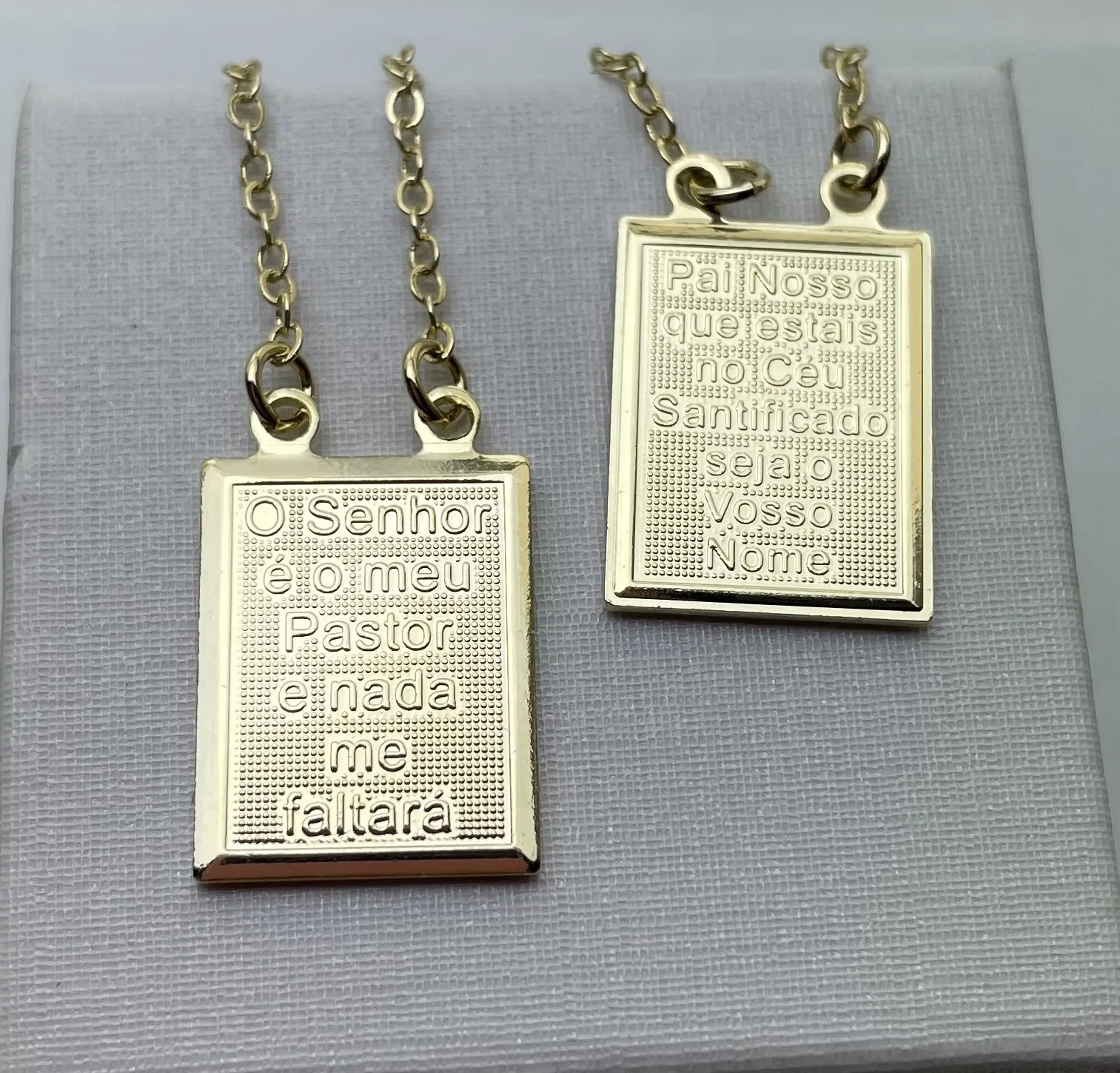 ESCAPULÁRIO PLACA O SENHOR É MAU PASTOR E PAI NOSSO