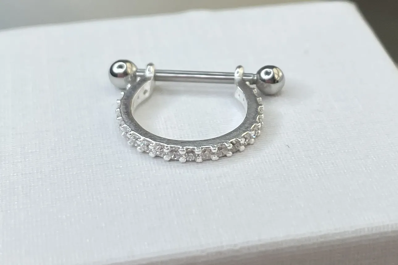 PIERCING PRATA CRAVEJADO