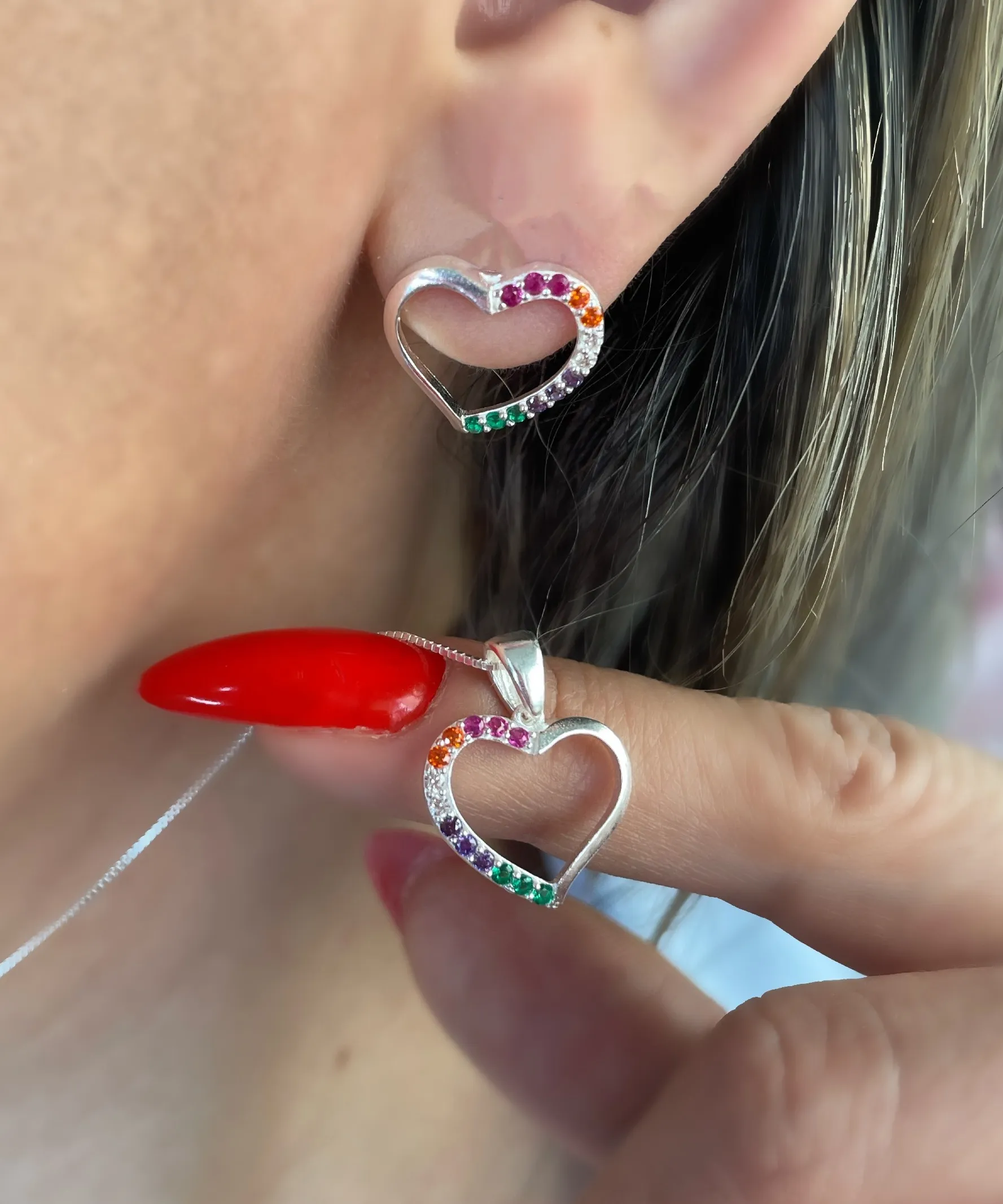CONJUNTO PRATA CORAÇÃO CRAVEJADO