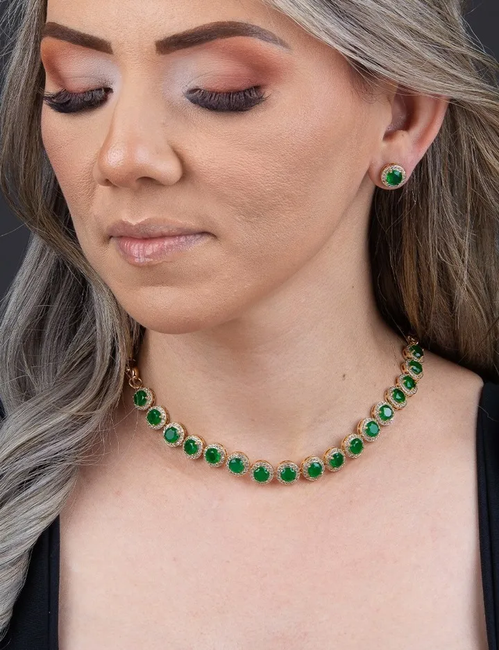 CONJUNTO PEDRAS FUSION CRAVEJADO VERDE ESMERALDA