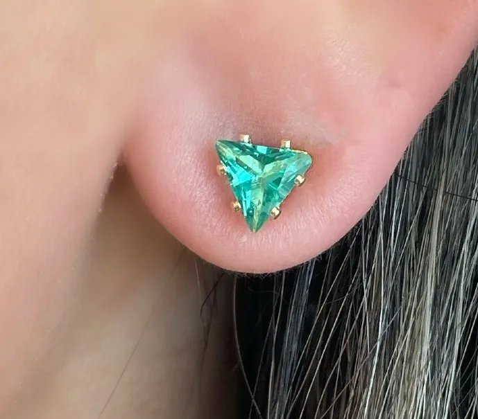 BRINCO TRIÂNGULO ZIRCONIA AQUAMARINE