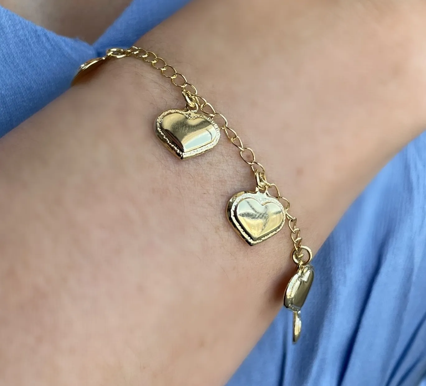 PULSEIRA CORAÇÕES LISOS PENDURADOS