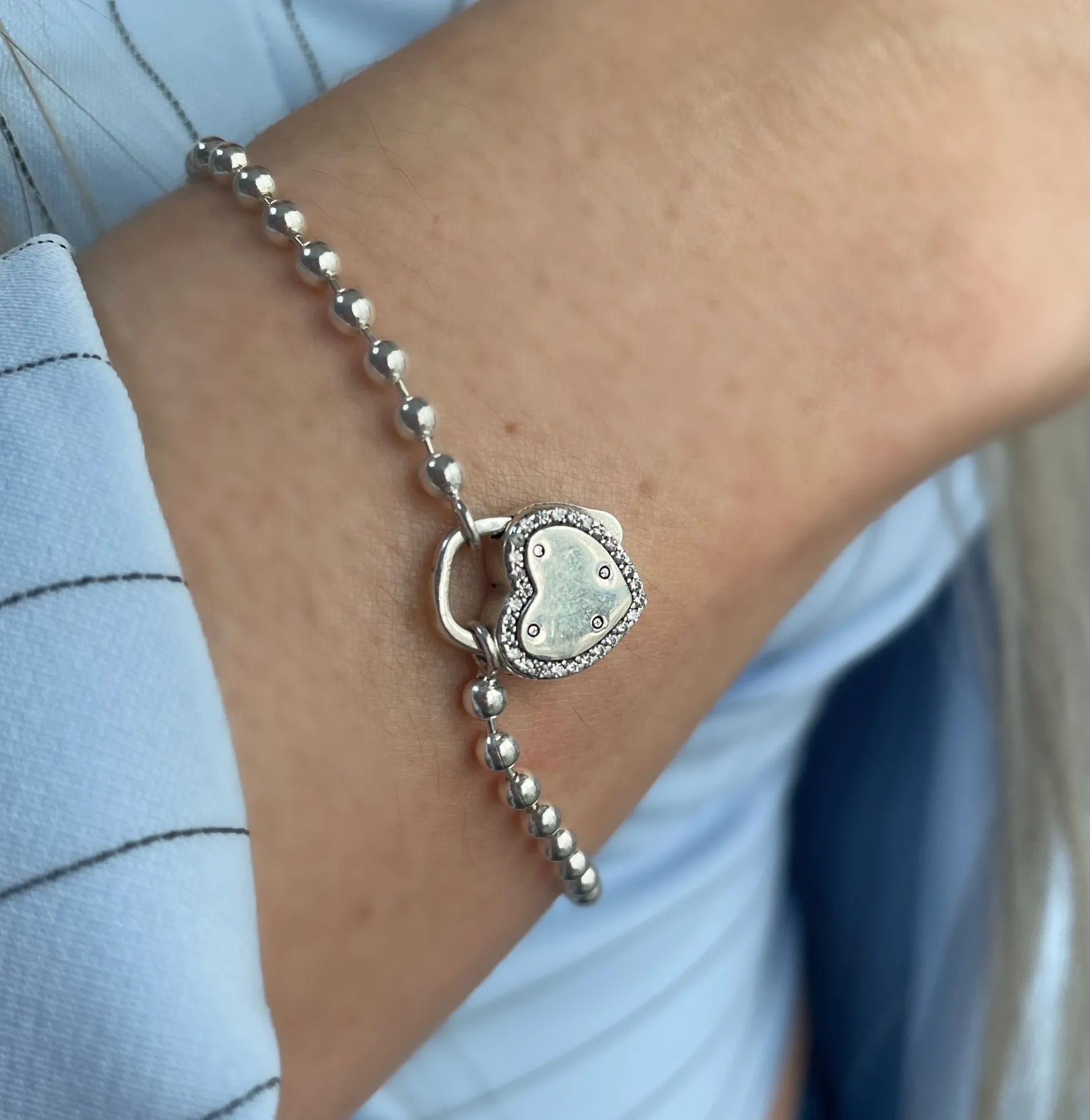 PULSEIRA PRATA BOLINHA COM FECHO CADEADO CRAVEJADO