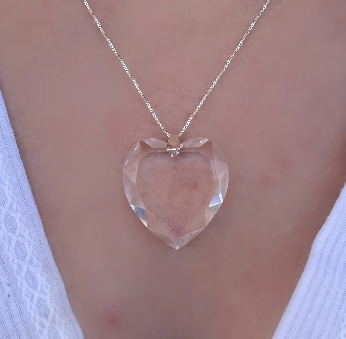 GARGANTILHA PRATA CORAÇÃO PEDRA CRISTAL GRANDE