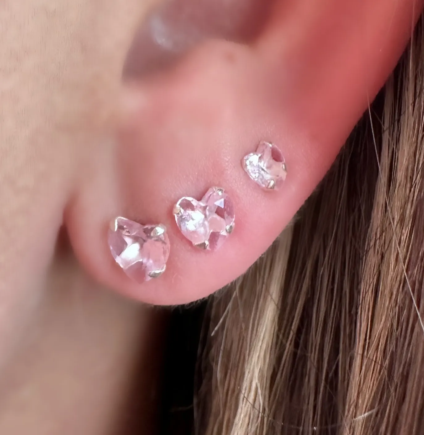 BRINCO PRATA TRIO CORAÇÃO ROSA 4,5,6mm