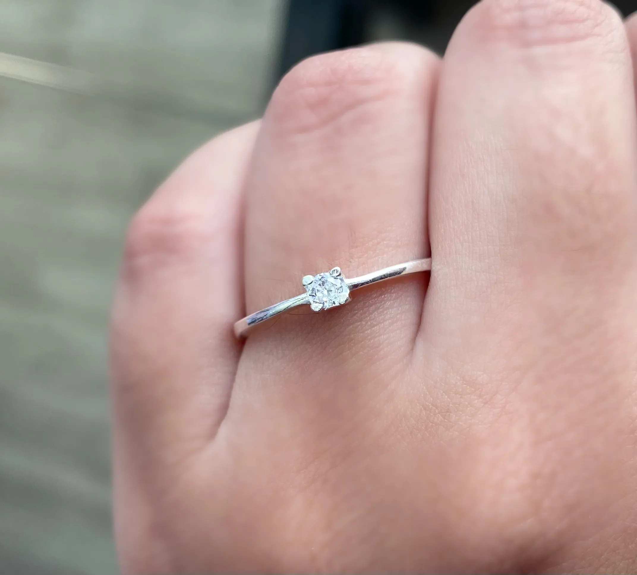 ANEL PRATA SOLITÁRIO ZIRCONIA CRISTAL