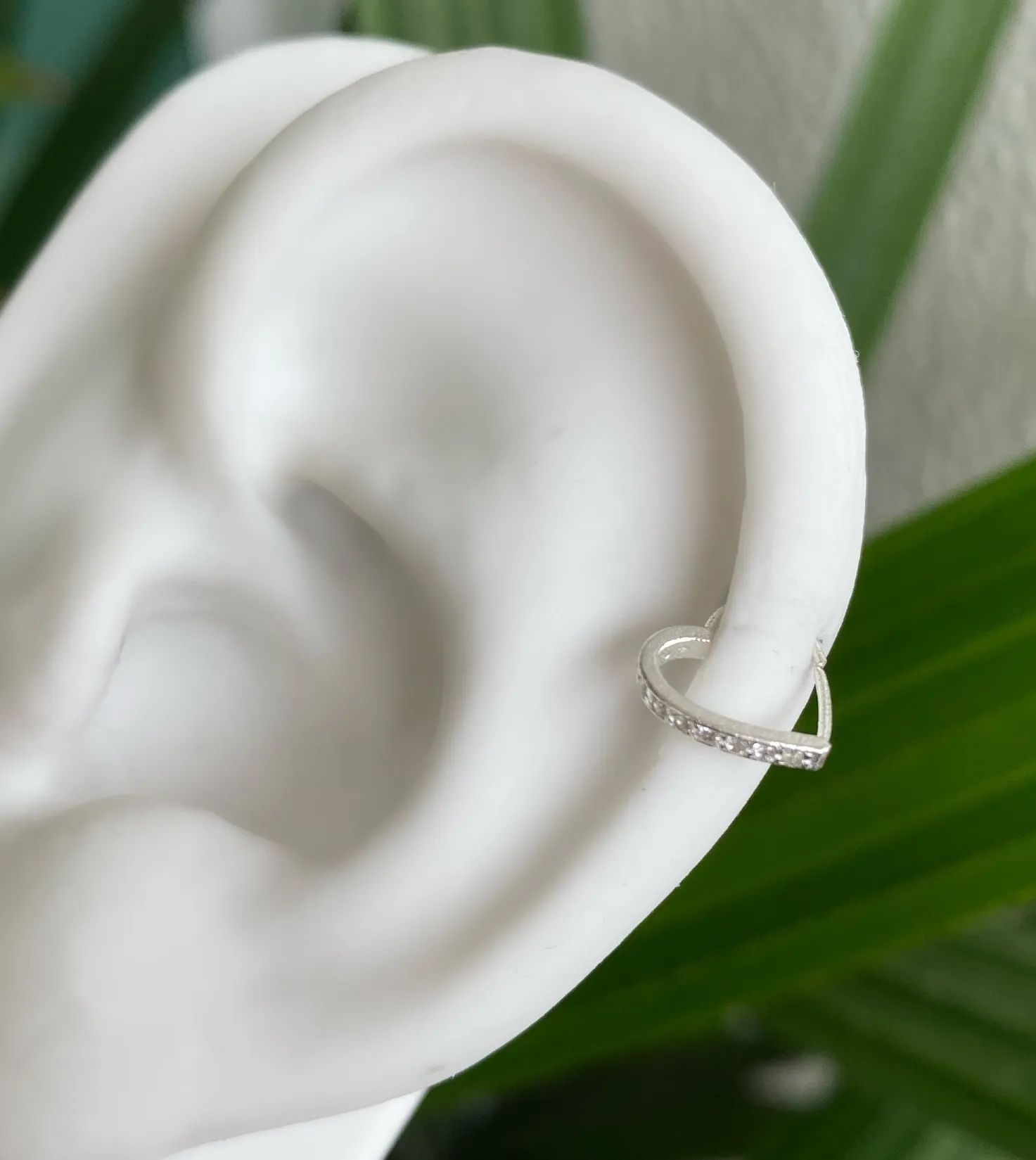 PIERCING PRATA CORAÇÃO CRAVEJADO