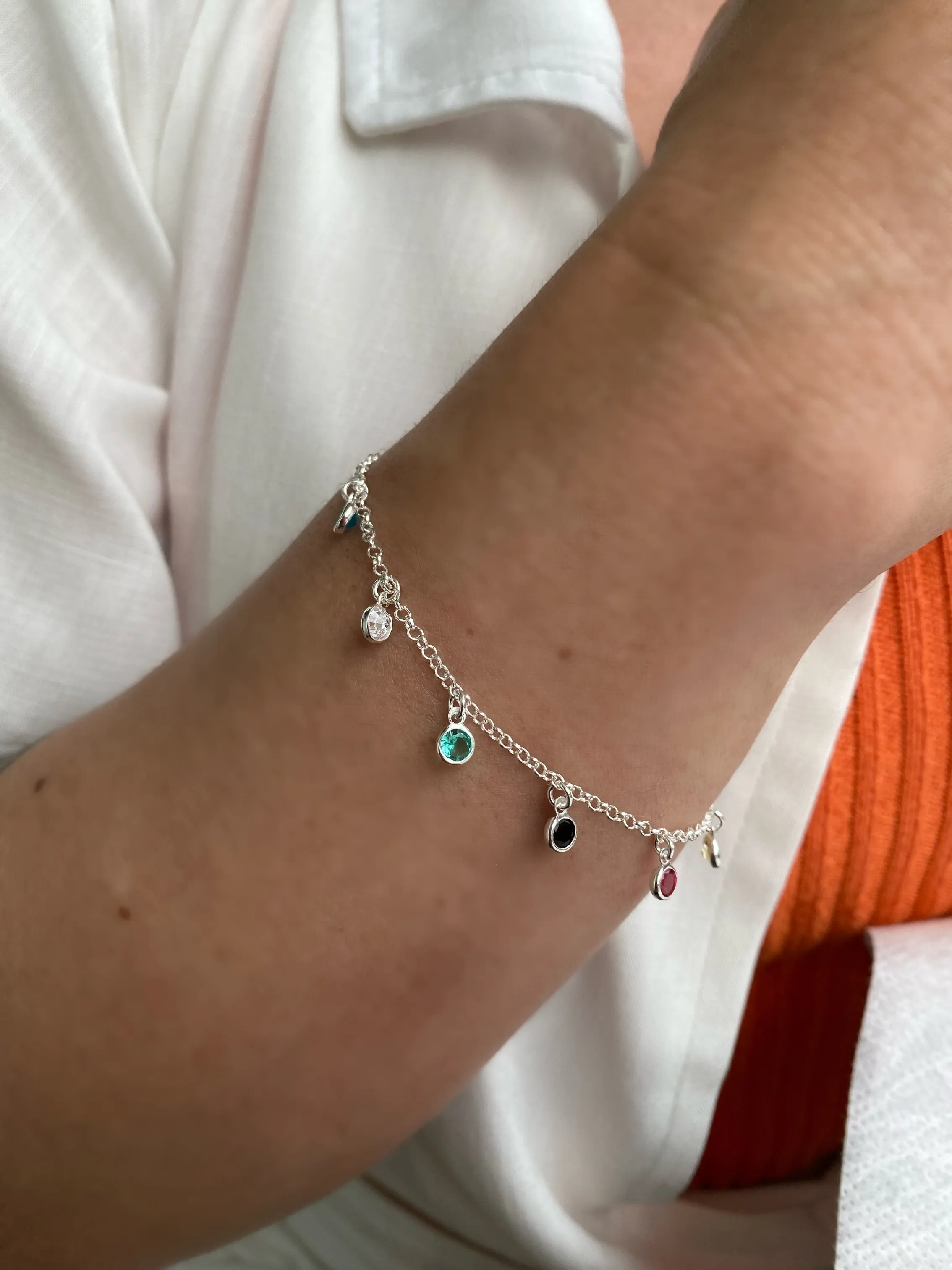 PULSEIRA PRATA ZIRCONIAS PENDURADAS COLORS