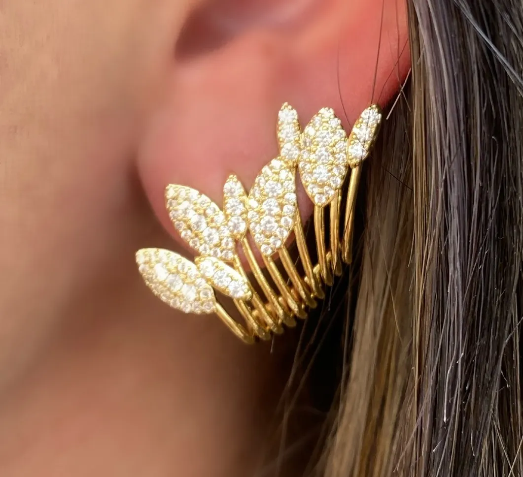 BRINCO EAR CUFF FOLHAS CRAVEJADAS