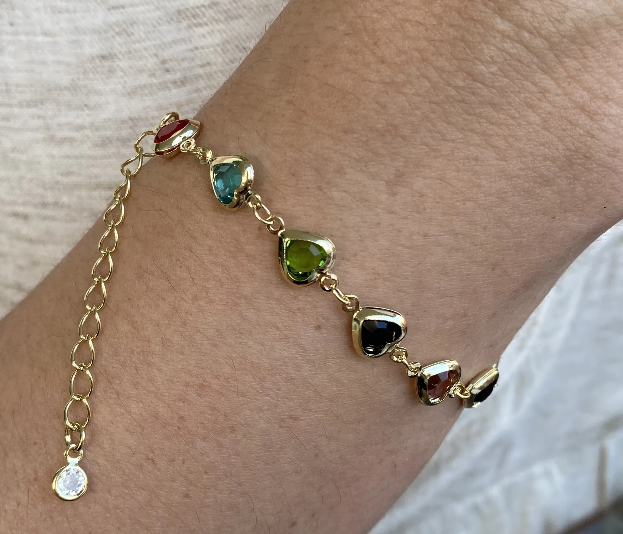 PULSEIRA CORAÇÕES COLORIDOS