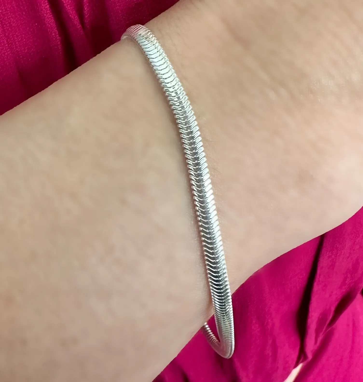 PULSEIRA PRATA FIO ALEMÃO F330