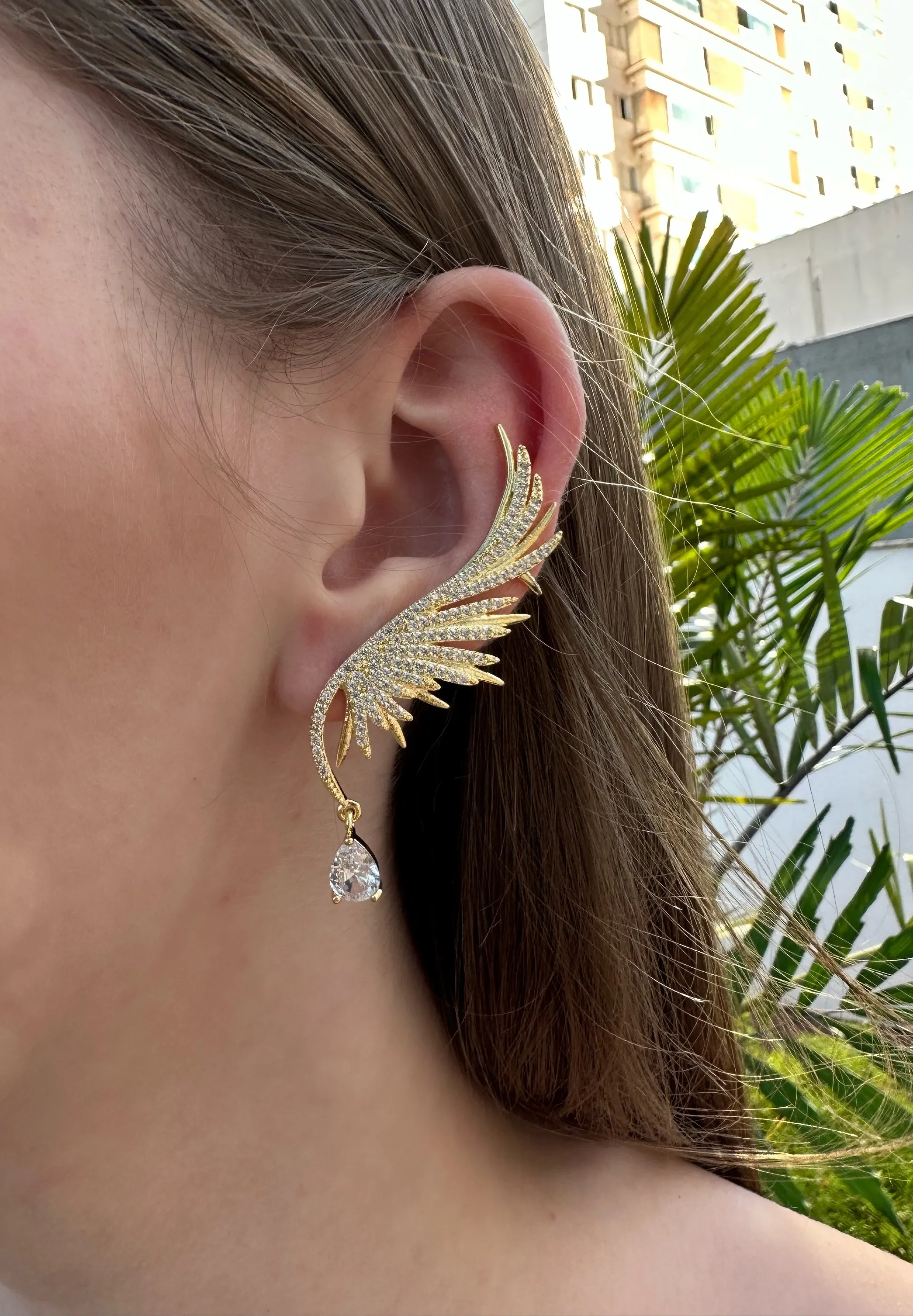 BRINCO EAR CUFF ASA CRAVEJADA GOTA PENDURADA