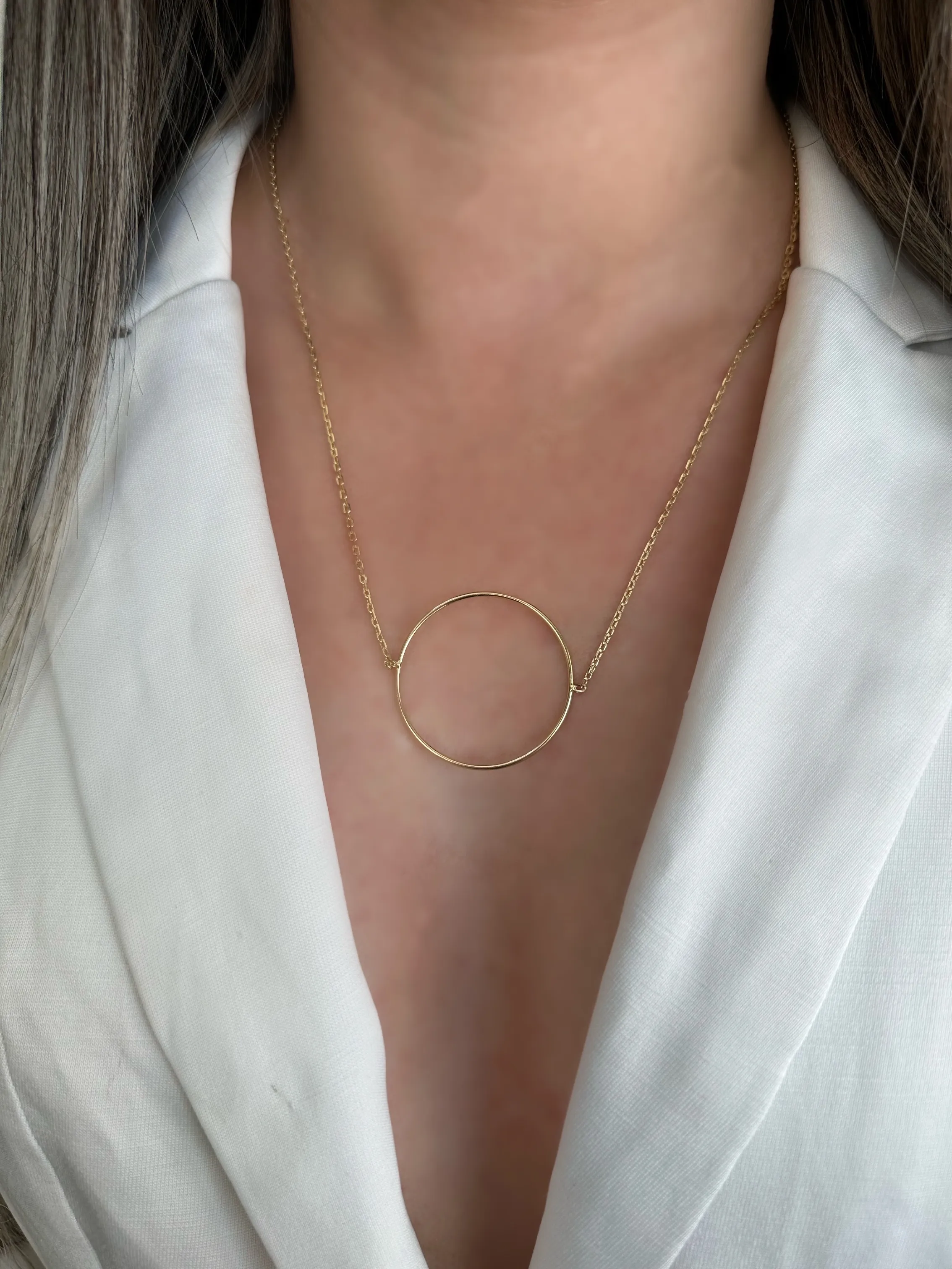 COLAR CARTIER ESFERA VAZADA