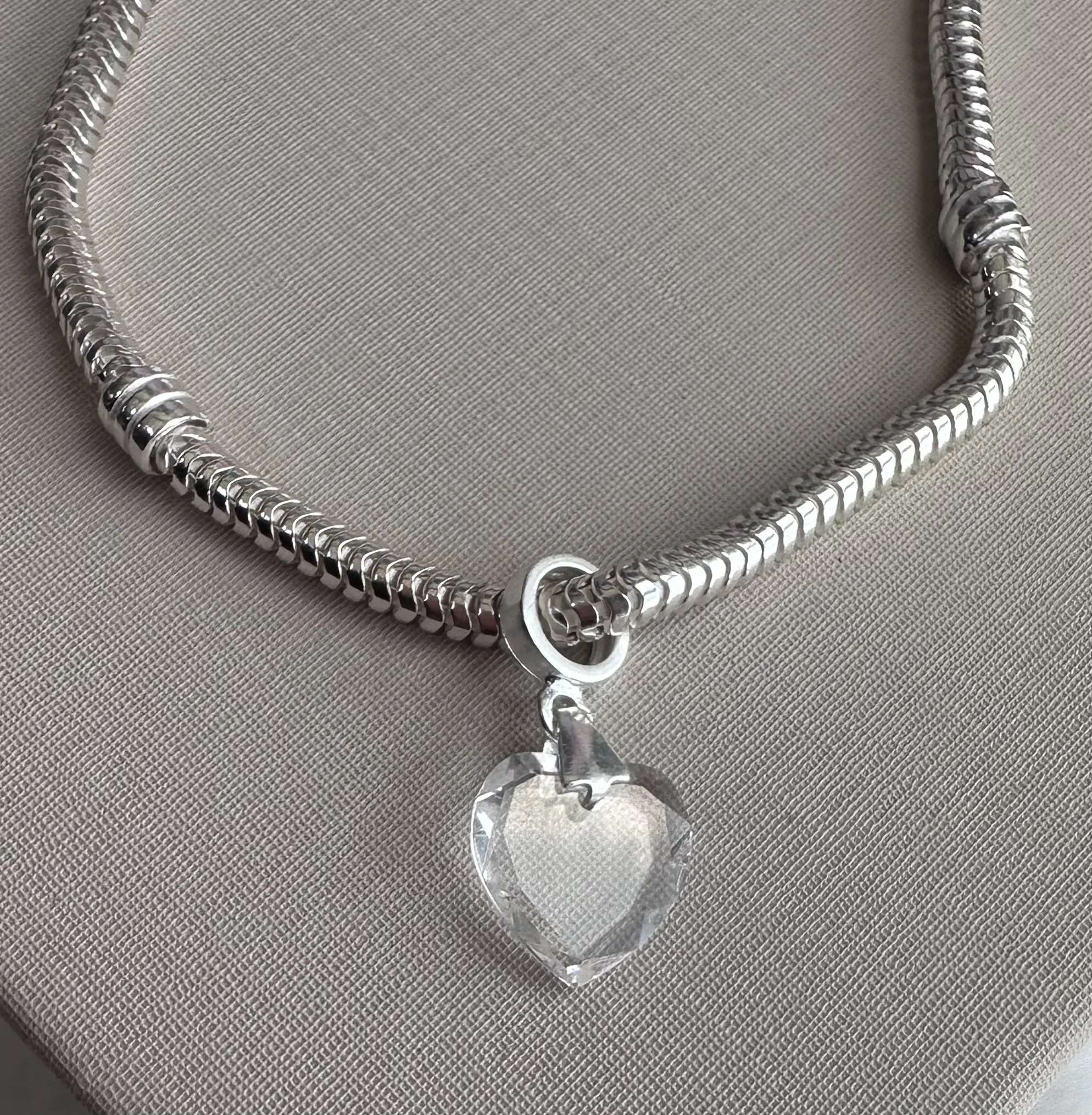 BERLOQUE PRATA CORAÇÃO CRISTAL