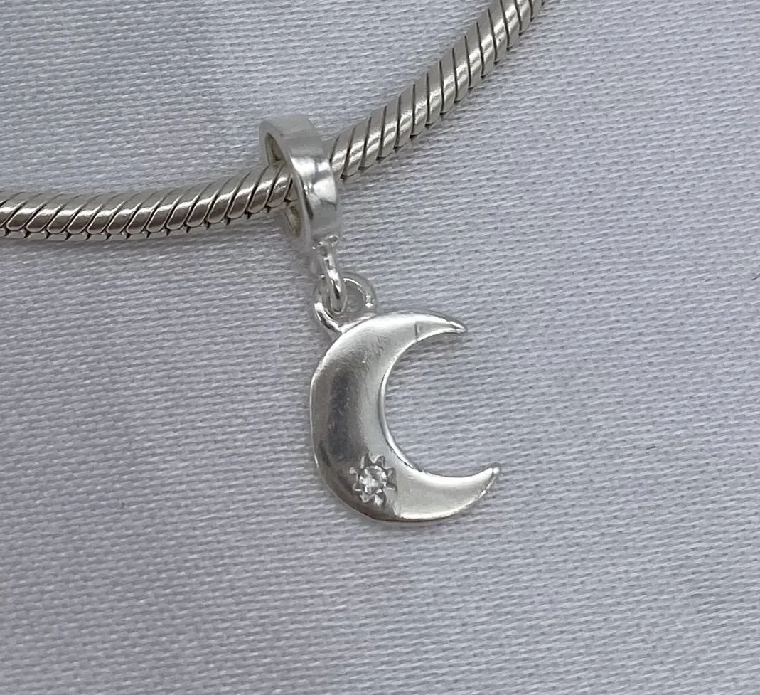 BERLOQUE PRATA LUA COM ZIRCONIA