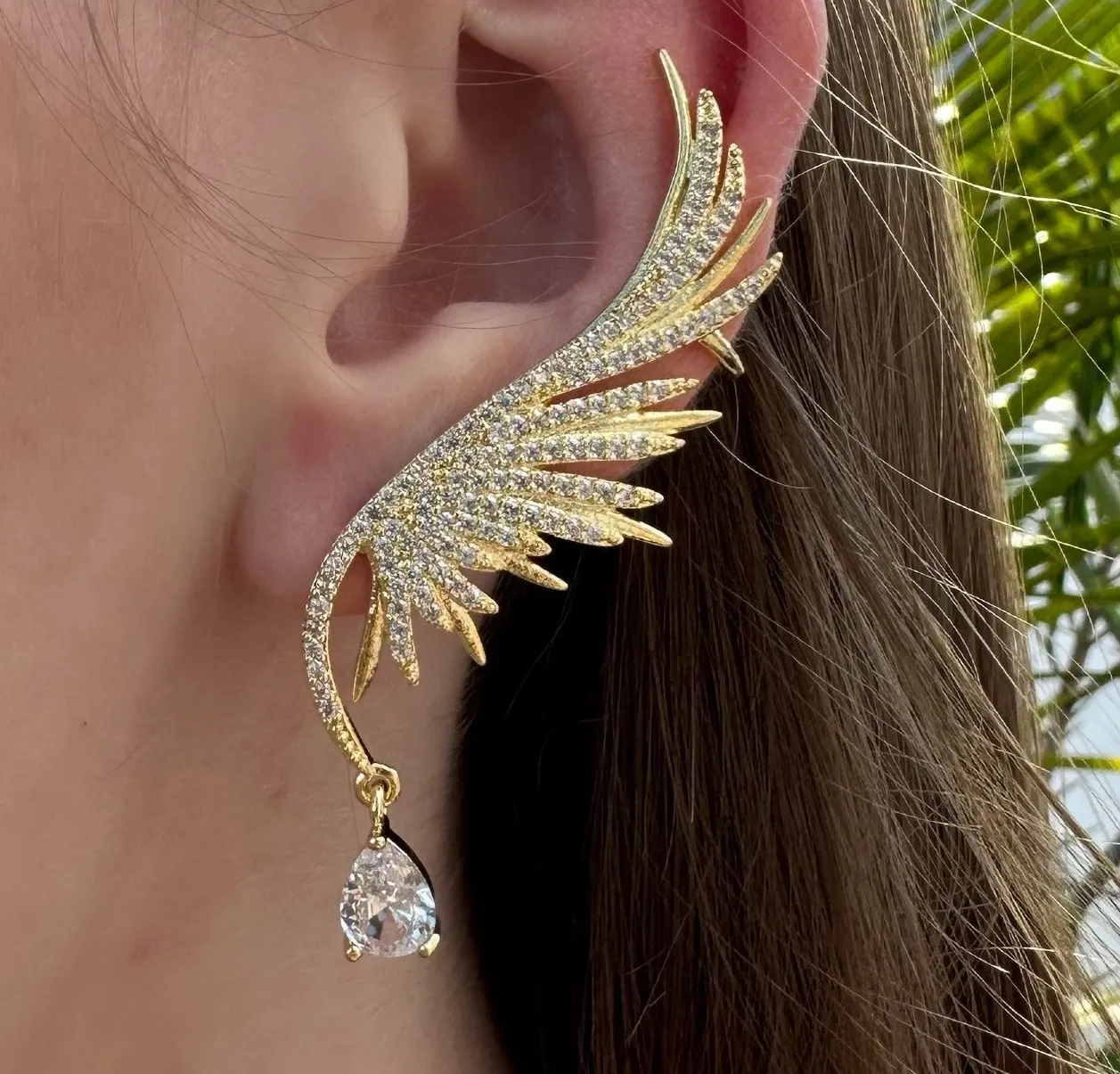 BRINCO EAR CUFF ASA CRAVEJADA GOTA PENDURADA