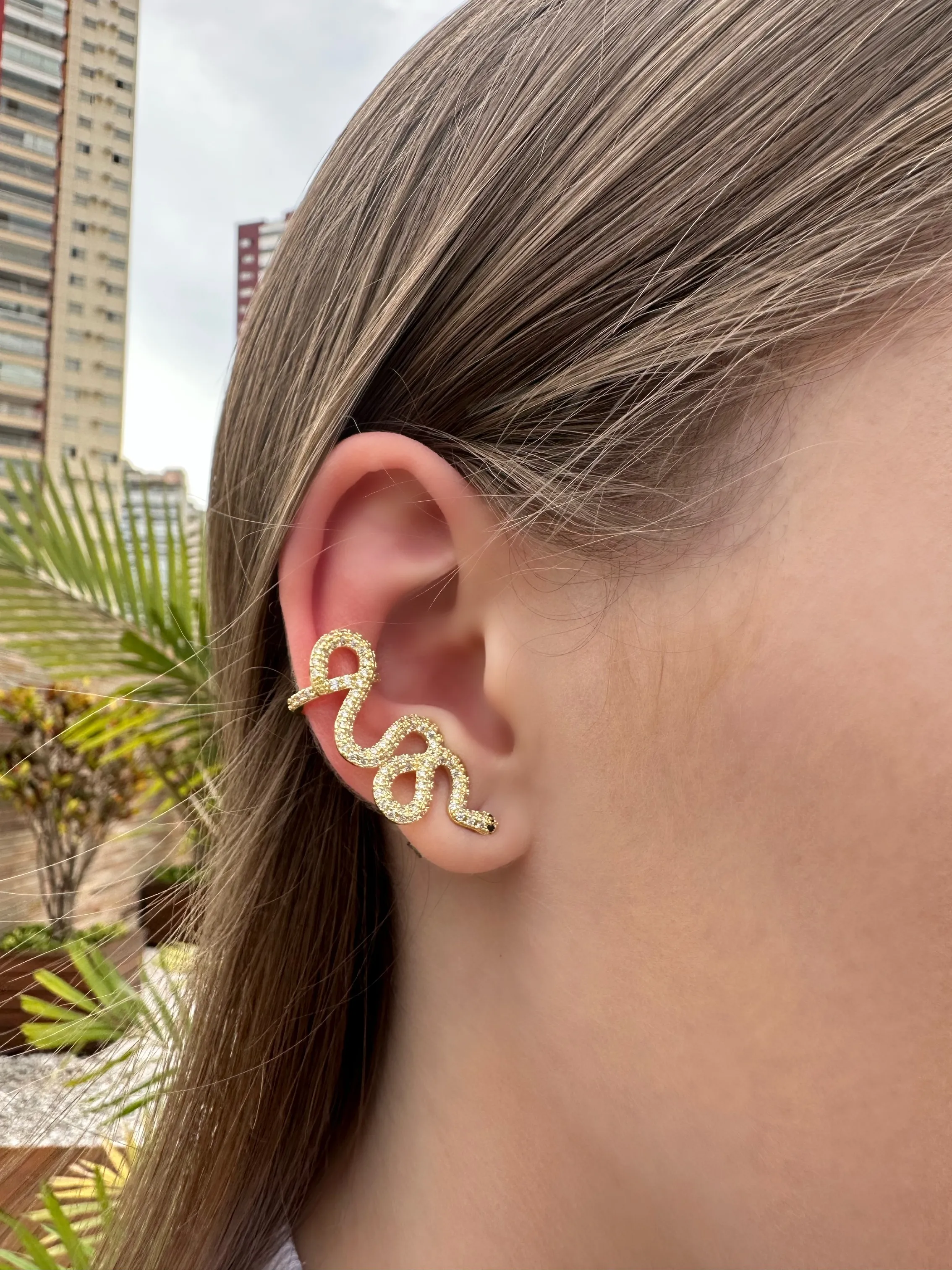 BRINCO EAR CUFF SERPENTE CRAVEJADA
