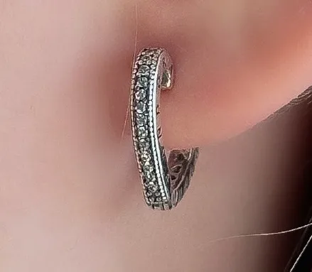 BRINCO PRATA ARGOLA CORAÇÃO CRAVEJADO INSPIRAÇÃO PANDORA