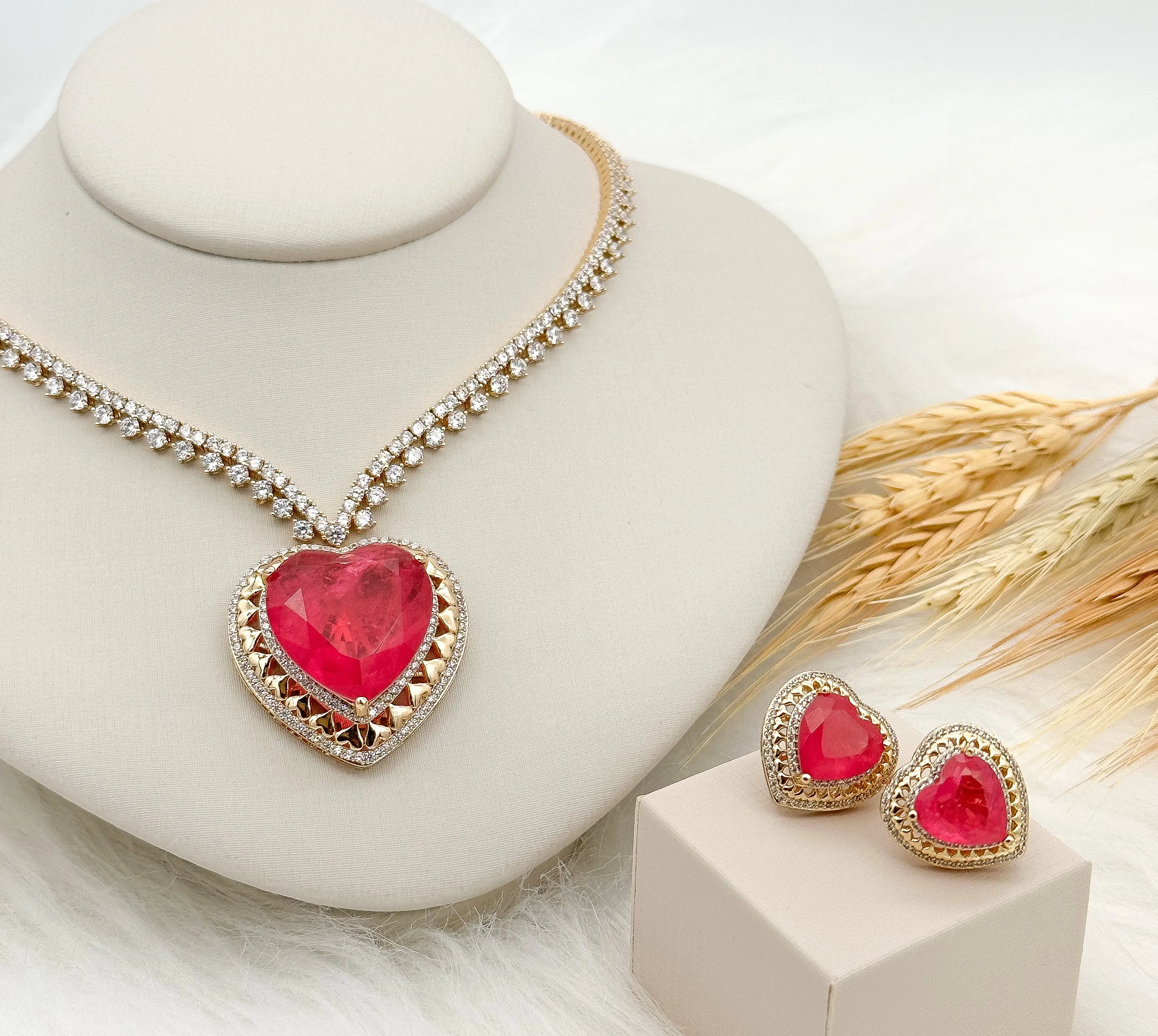 CONJUNTO RIVIERA CORAÇÃO FUSION ROSA CRAVEJADO