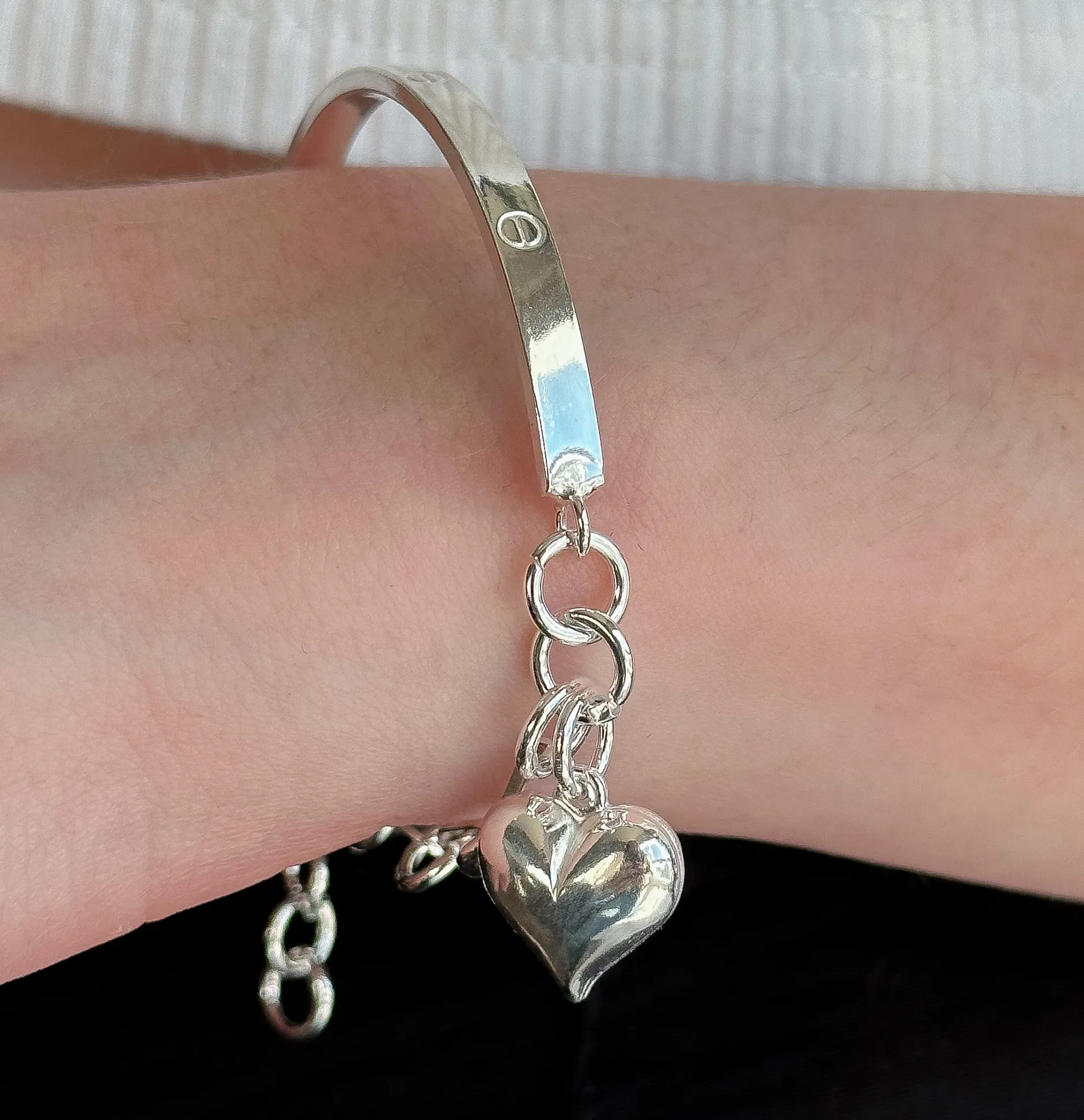 PULSEIRA PRATA ISPIRAÇÃO CARTIER CORAÇÃO