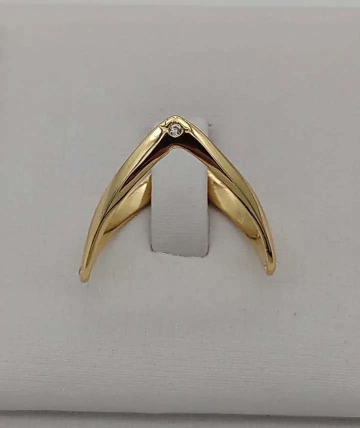 ANEL TUBARÃO COM ZIRCONIA