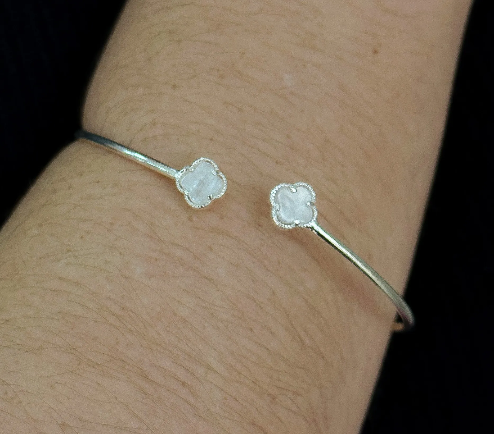 BRACELETE PRATA ALHAMBRA MADRE PEROLA INSPIRAÇÃO