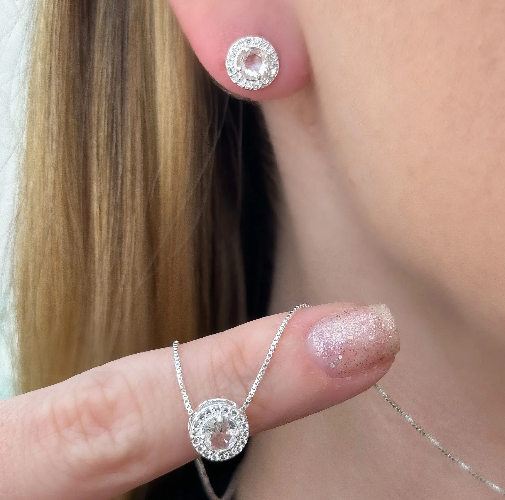 CONJUNTO PRATA CRAVEJADO PEDRA CRISTAL