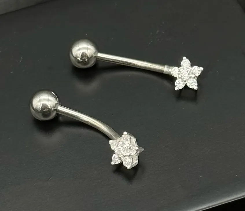 PIERCING PRATA ESTRELA CRAVEJADA