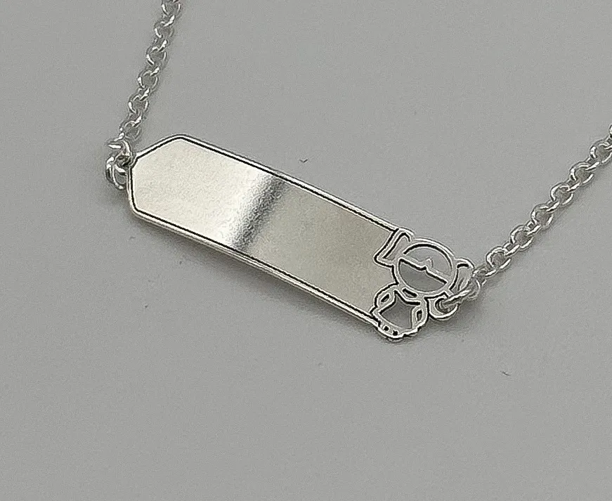 PULSEIRA PRATA INFANTIL PLAQUINHA MENINA
