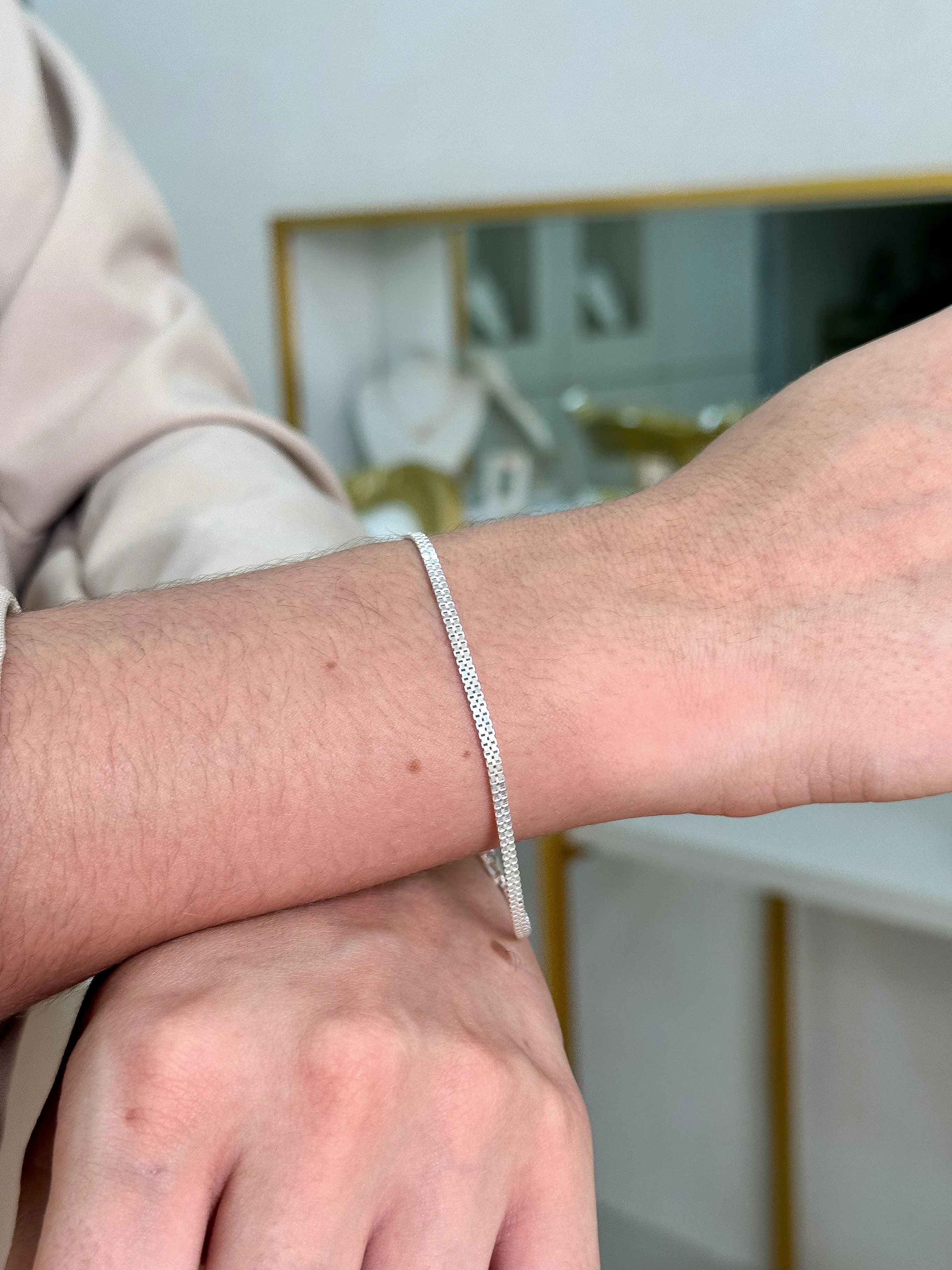 PULSEIRA PRATA VANEZIANA DUPLA V22