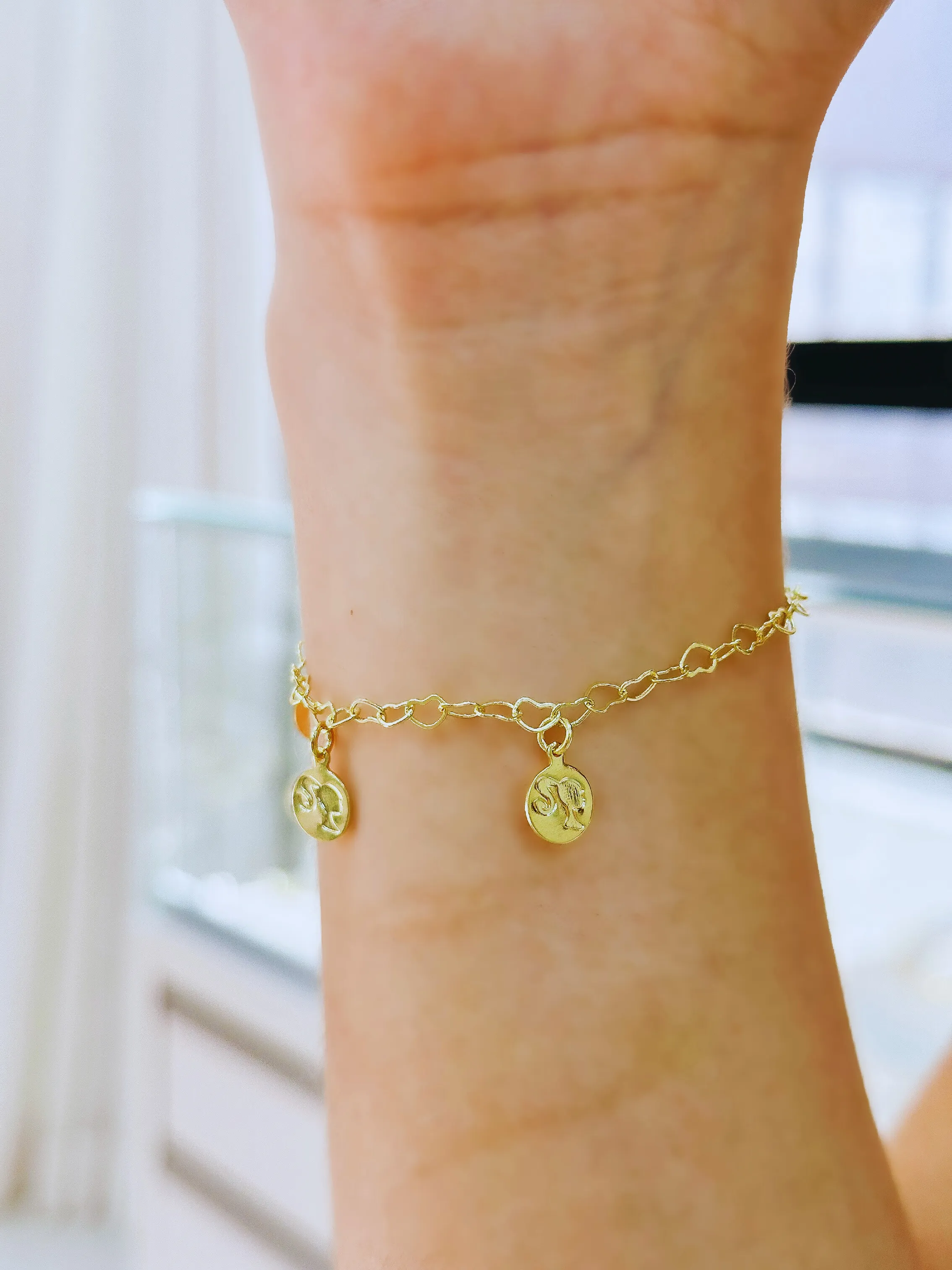 PULSEIRA CORAÇÃO COM PINGENTES BAIRBIE