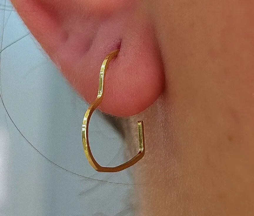 BRINCO ARGOLA CORAÇÃO MÉDIA